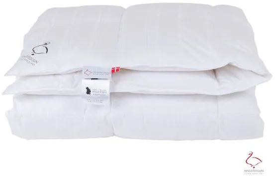 Ringsted peitto - Pieni tulitikkutyttö - lämmin - 240x220 cm